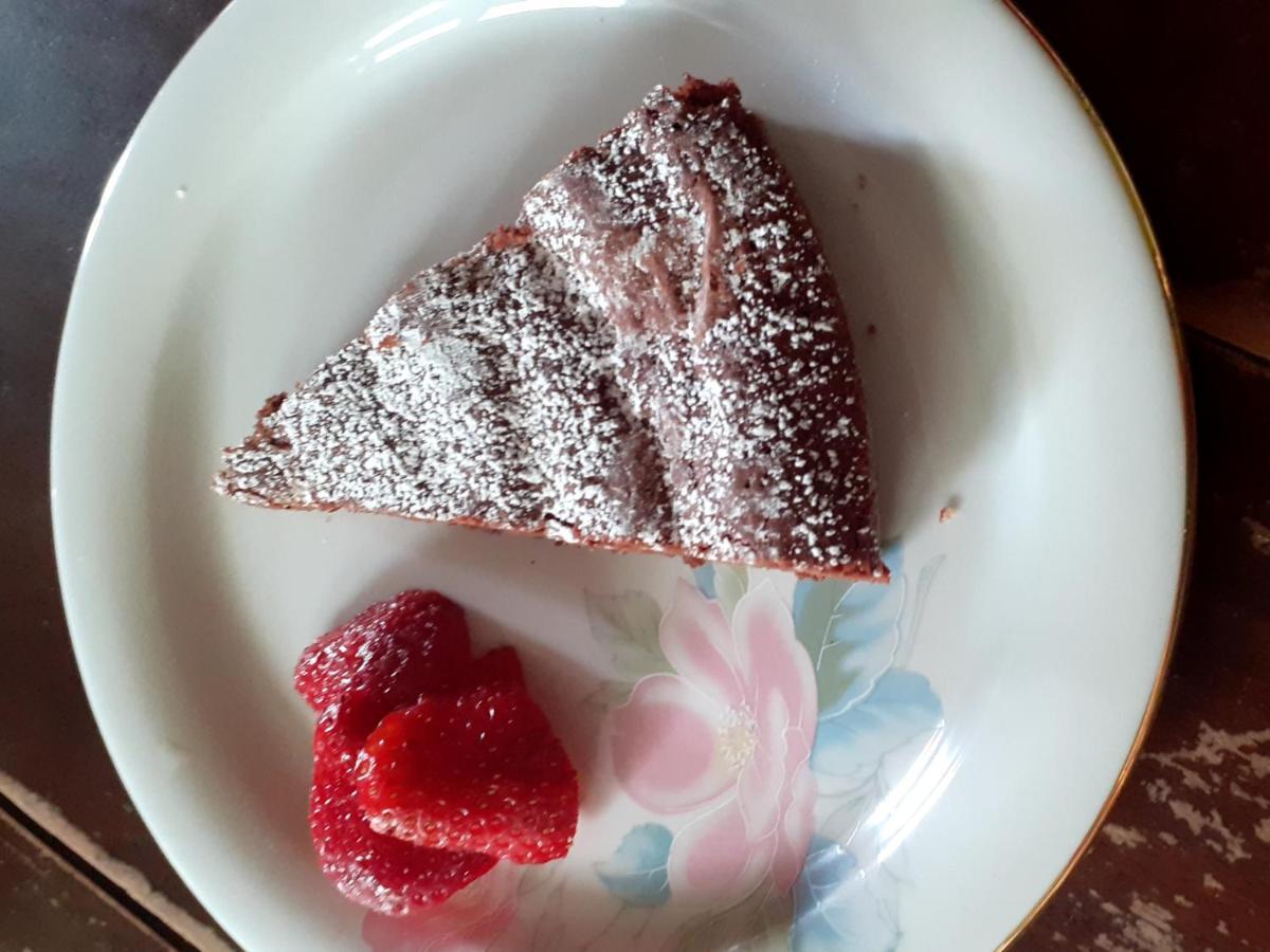 La Vecchia Quercia Restaurant Frühstückspension Fornovo di Taro