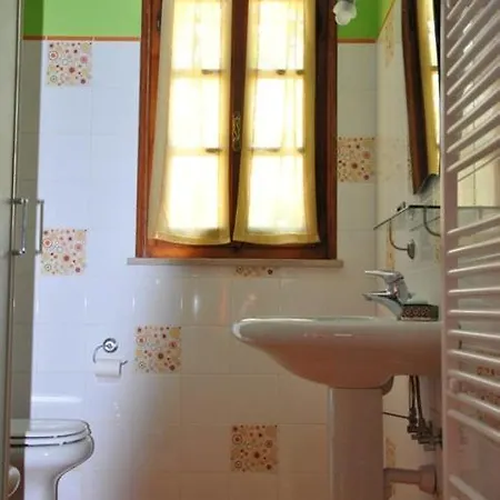 B&B La Vecchia Quercia Home Restaurant Fornovo di Taro Exterior photo